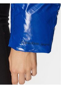 Calvin Klein Jeans Kurtka puchowa High Shine J20J221884 Niebieski Oversize. Kolor: niebieski. Materiał: syntetyk #4