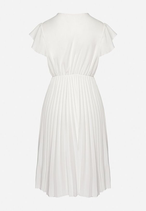 Born2be - Biała Rozkloszowana Sukienka Midi z Kopertową Górą i Plisowanym Dołem Alissu. Kolor: biały. Typ sukienki: kopertowe. Styl: elegancki, klasyczny. Długość: midi