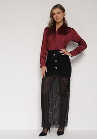 Born2be - Czarna Dzianinowa Spódnica z Wiskozą Zdobiona Koronką i Guzikami Sewora. Okazja: na co dzień. Kolor: czarny. Materiał: wiskoza, dzianina, koronka. Wzór: aplikacja, koronka. Styl: casual, klasyczny #6