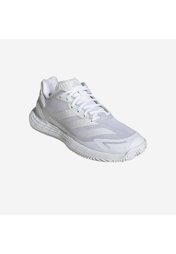 Adidas - Buty tenisowe damskie ADIDAS Defiant Speed na mączkę ceglaną. Kolor: szary, biały, wielokolorowy. Materiał: tkanina, mesh. Szerokość cholewki: normalna. Sport: tenis