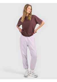 4f - 4F T-shirt loose gładki damski - brązowy XS. Okazja: na co dzień. Kolor: brązowy. Materiał: dzianina, jersey. Wzór: gładki. Styl: casual #2