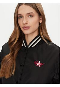 Guess Jeans Kurtka bomber W5RL43 WHAA2 Czarny Regular Fit. Kolor: czarny. Materiał: syntetyk #2