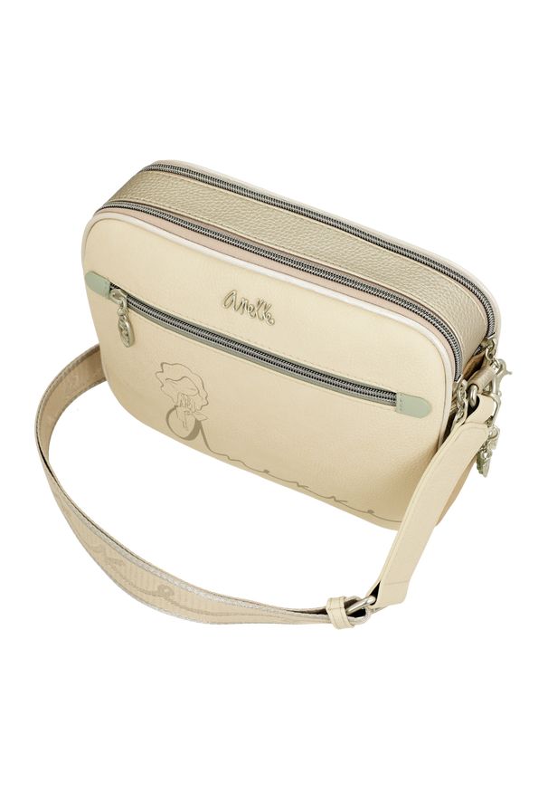 Srebrna Stylowa Damska Listonoszka Anekke Z Serii Alma. Kolor: srebrny. Wzór: aplikacja. Dodatki: z aplikacjami, z breloczkiem. Materiał: zdobione. Styl: elegancki