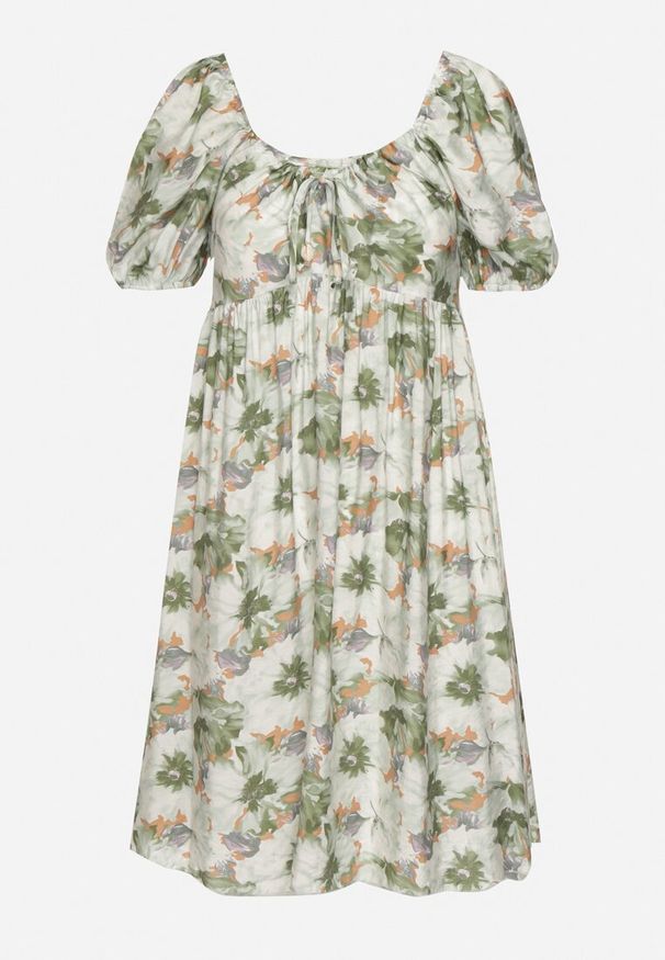 Born2be - Zielona Sukienka z Bufiastymi Rękawami i Wiązaniem przy Dekolcie z Gumką na Plecach Vikninna. Okazja: na co dzień, na randkę. Kolor: zielony. Materiał: jeans. Wzór: aplikacja, kwiaty. Sezon: lato. Styl: casual