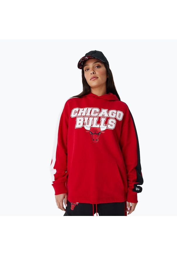 Bluza męska New Era NBA Large Graphic OS Hoody Chicago Bulls. Kolor: czerwony
