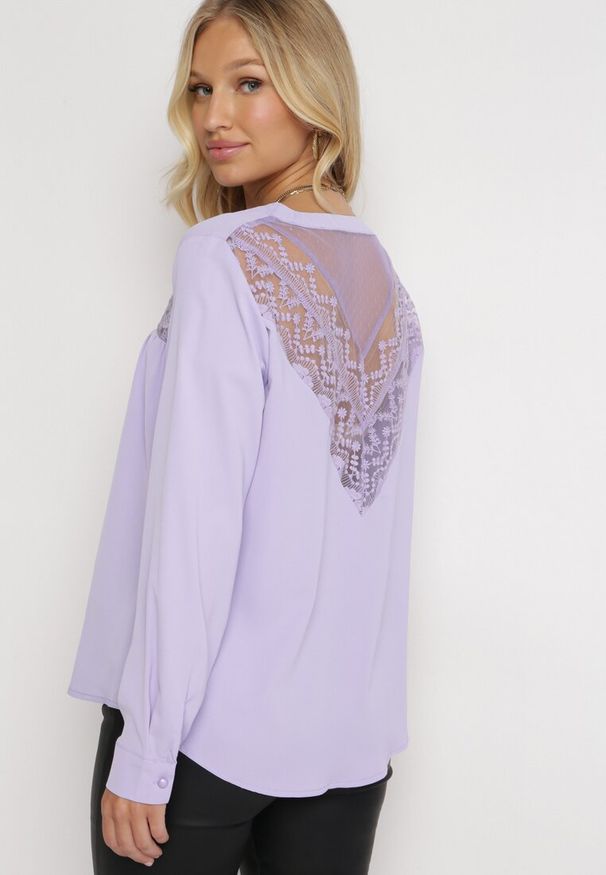 Born2be - Fioletowa Bluzka z Haftem Destyn. Kolor: fioletowy. Materiał: koronka, tiul. Długość rękawa: długi rękaw. Długość: długie. Wzór: haft