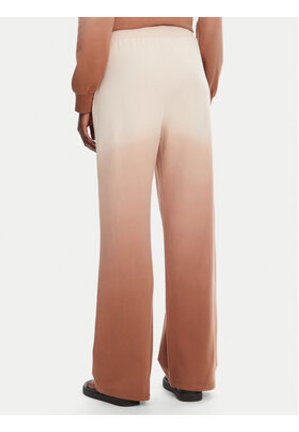Liu Jo Sport Spodnie dresowe TA5116 FS090 Beżowy Relaxed Fit. Kolor: beżowy. Materiał: bawełna