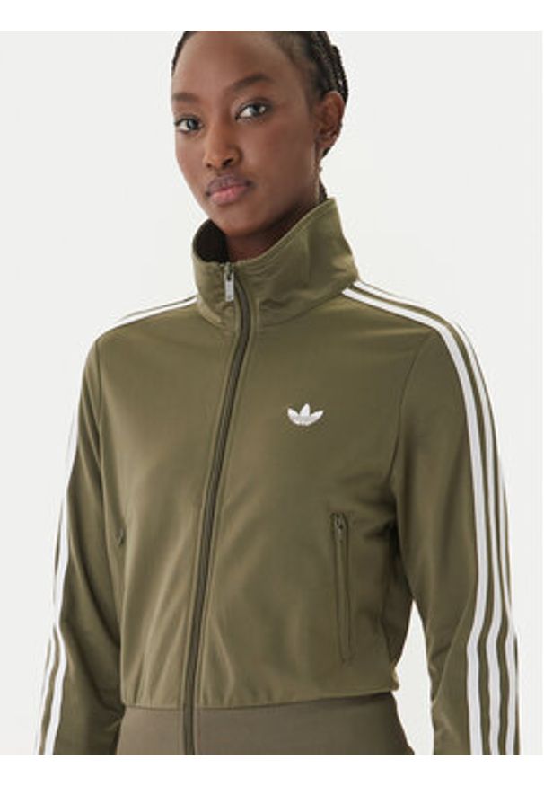 Adidas - adidas Bluza Firebird Classic KQ6531 Zielony Regular Fit. Kolor: zielony. Materiał: syntetyk