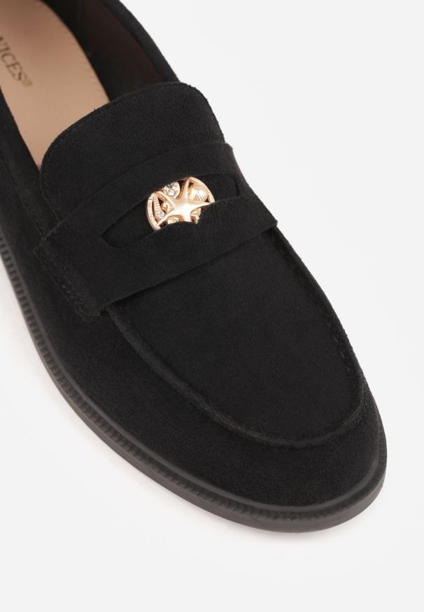 Renee - Czarne Mokasyny VICES ze Skórzaną Wkładką i Metaliczną Ozdobą Sereisana. Nosek buta: okrągły. Kolor: czarny. Materiał: skóra. Wzór: aplikacja. Obcas: na obcasie. Wysokość obcasa: niski