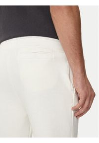 Guess Spodnie dresowe Aldwin Z2YB22 K9V31 Écru Regular Fit. Materiał: bawełna #3
