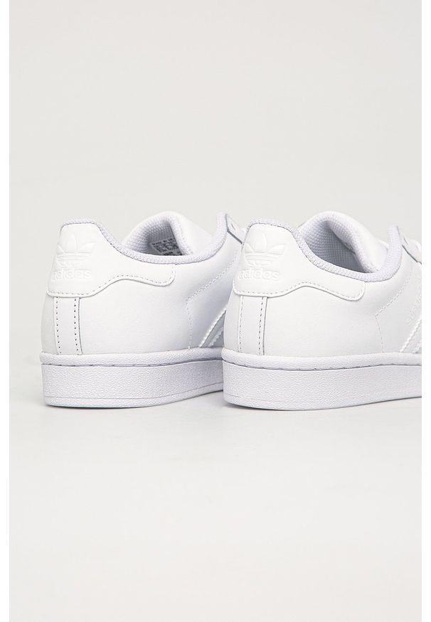adidas Originals - Buty skórzane Superstar. Nosek buta: okrągły. Zapięcie: sznurówki. Kolor: biały. Materiał: skóra. Model: Adidas Superstar