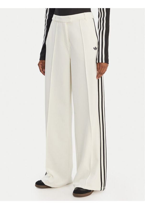 Adidas - adidas Spodnie materiałowe Sport Tailored KC9089 Biały Wide Leg. Kolor: biały. Materiał: syntetyk. Styl: sportowy