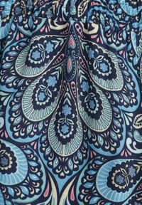 Born2be - Granatowe Szerokie Spodnie z Wiskozy w Retro Wzór Zeramara. Kolor: niebieski. Materiał: wiskoza. Styl: retro #5