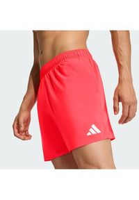 Adidas - adidas Szorty kąpielowe 5-Inch KA4923 Czerwony Regular Fit. Kolor: czerwony. Materiał: syntetyk #4