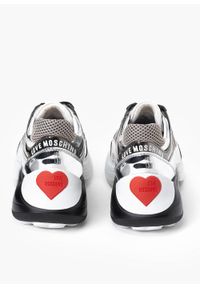 Love Moschino - Sneakersy damskie LOVE MOSCHINO JA15016G1GIQ1-01A. Okazja: do pracy, na spacer, na co dzień. Kolor: srebrny. Sport: turystyka piesza #3
