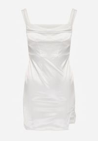 Renee - Biała Mini Sukienka Dopasowana z Rozcięciem na Nodze i Suwakiem Siendalice. Kolor: biały. Długość: mini #4