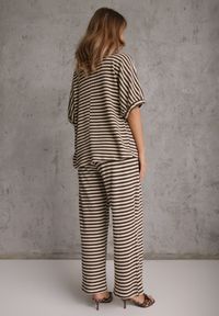 Renee - Beżowo-Brązowy Komplet Oversize Stylizowany na Dziergany T-shirt i Luźne Spodnie w Paski Relorin. Kolor: beżowy. Materiał: dziergany. Wzór: paski #4