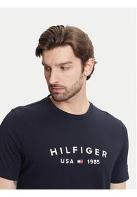 TOMMY HILFIGER - Tommy Hilfiger T-Shirt Fathers Day MW0MW39356 Granatowy Regular Fit. Kolor: niebieski. Materiał: bawełna #4