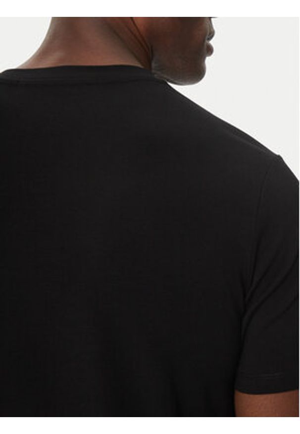 Karl Lagerfeld - KARL LAGERFELD T-Shirt 755087 552235 Czarny Regular Fit. Typ kołnierza: dekolt w karo. Kolor: czarny. Materiał: bawełna