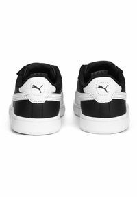 Puma - Dziecięce skórzane sneakersy Smash 3.0 V PUMA Black White. Kolor: biały, czarny, wielokolorowy. Materiał: skóra