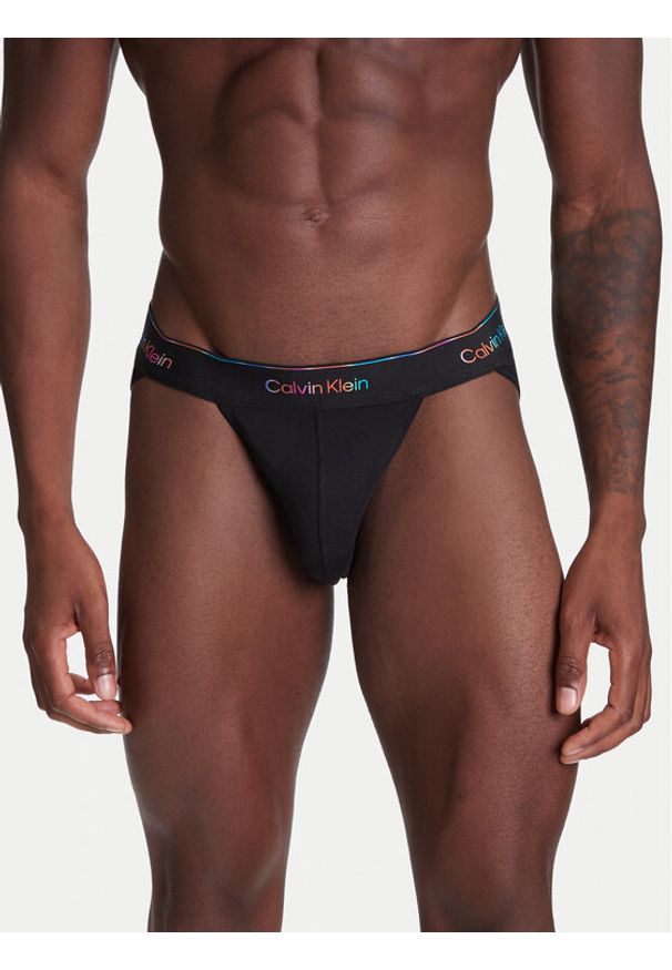 Calvin Klein Underwear Slipy LV00NB4234 Czarny. Kolor: czarny. Materiał: syntetyk