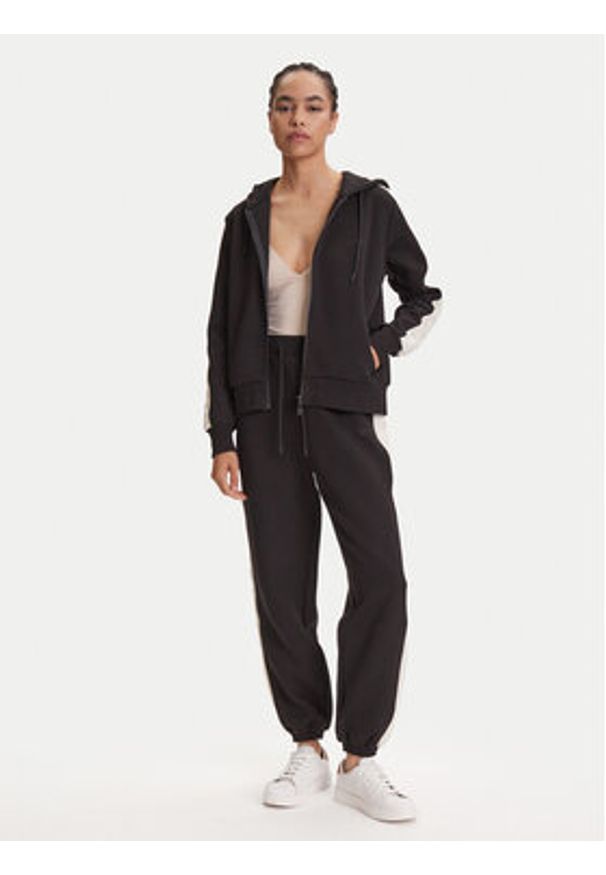 Guess Bluza V5YQ00 KB3P2 Czarny Regular Fit. Kolor: czarny. Materiał: bawełna