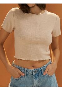 Sinsay - Prążkowany crop top - beżowy. Kolor: beżowy. Materiał: prążkowany