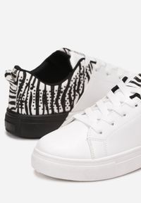 Renee - Czarno-Białe Sneakersy Sznurowane na Płaskiej Grubszej Podeszwie z Cyrkoniami Hanuel. Kolor: czarny #5