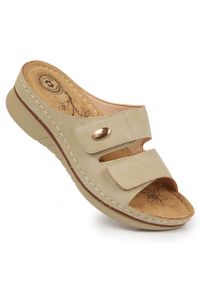 Klapki damskie komfortowe na rzepy beżowe eVento. Kolor: beżowy. Materiał: skóra ekologiczna #1