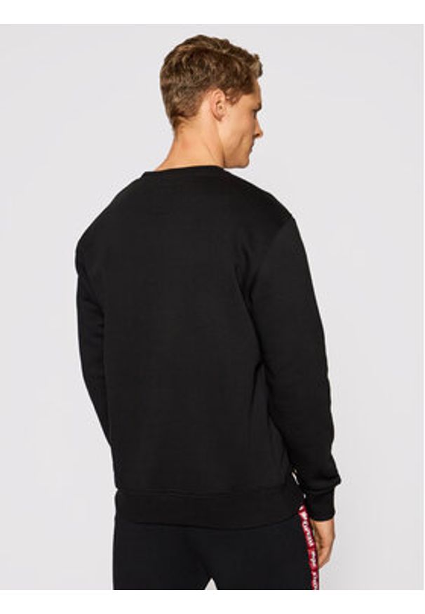 Alpha Industries Bluza Basic 178302 Czarny Regular Fit. Kolor: czarny. Materiał: bawełna