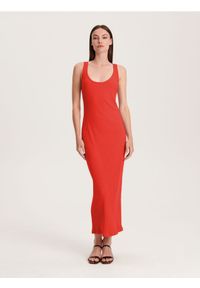 Reserved - Sukienka z prążkowanej dzianiny - czerwony. Kolor: czerwony. Materiał: dzianina, prążkowany. Wzór: prążki. Typ sukienki: bodycon #1