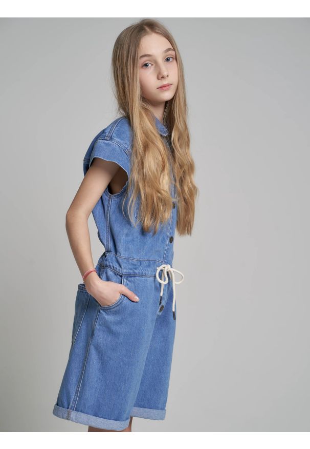 Big-Star - Kombinezon dziewczęcy jeansowy niebieski Quinn 129. Kolor: niebieski. Materiał: jeans. Sezon: lato. Styl: młodzieżowy