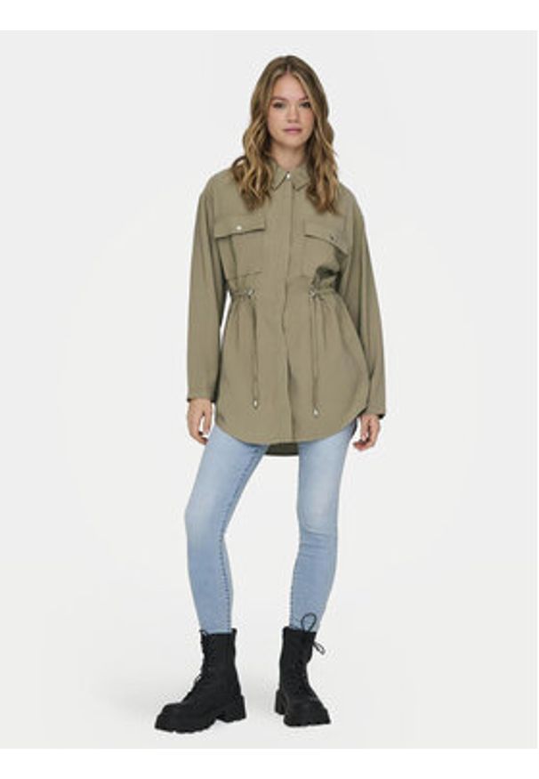 only - ONLY Kurtka przejściowa Nadine 15308614 Khaki Regular Fit. Kolor: brązowy. Materiał: wiskoza
