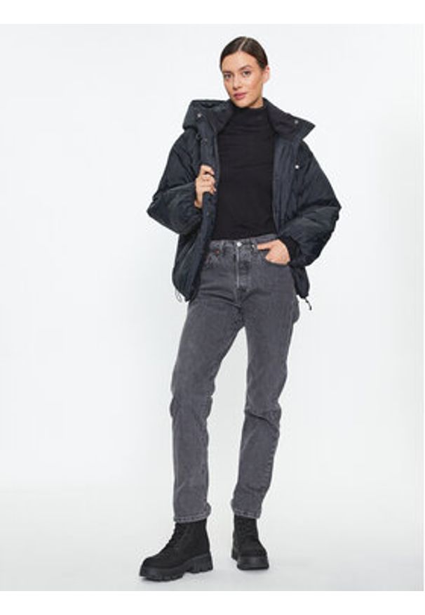 Levi's® Kurtka puchowa Pillow Bubble A5880-0000 Czarny Relaxed Fit. Kolor: czarny. Materiał: puch, syntetyk