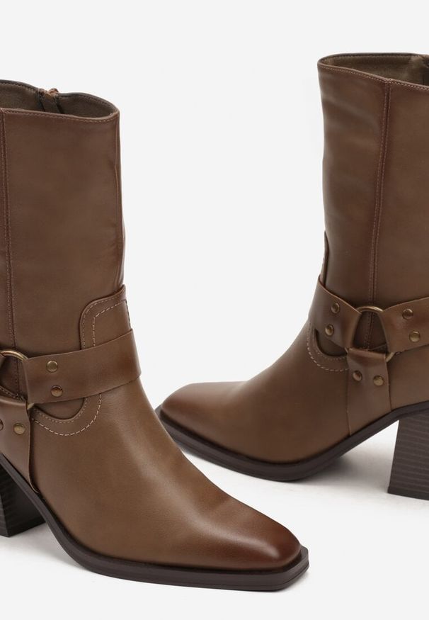 Born2be - Ciemnobeżowe Botki na Stożkowym Obcasie Ocieplane z Klamrą Verienne. Okazja: na co dzień. Zapięcie: klamry. Kolor: beżowy. Materiał: jeans. Obcas: na obcasie. Styl: elegancki, casual. Wysokość obcasa: średni