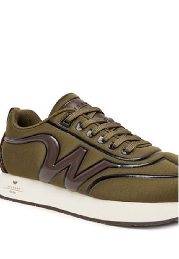 Weekend Max Mara Sneakersy 2525766034650 Zielony. Kolor: zielony. Materiał: skóra