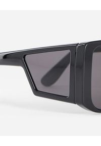 Tom Ford - TOM FORD - Okulary przeciwsłoneczne. Kolor: czarny. Wzór: geometria #3
