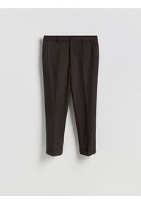 Reserved - Garniturowe spodnie carrot - ciemnobrązowy. Kolor: brązowy. Materiał: tkanina, wiskoza #1