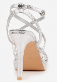 Born2be - Srebrne Eleganckie Sandały VICES na Szpilce z Przeplatanymi Paskami Adreviana. Okazja: na komunię, na wesele, na ślub cywilny, na imprezę. Zapięcie: pasek. Kolor: srebrny. Materiał: satyna. Wzór: paski. Obcas: na szpilce. Styl: elegancki #5
