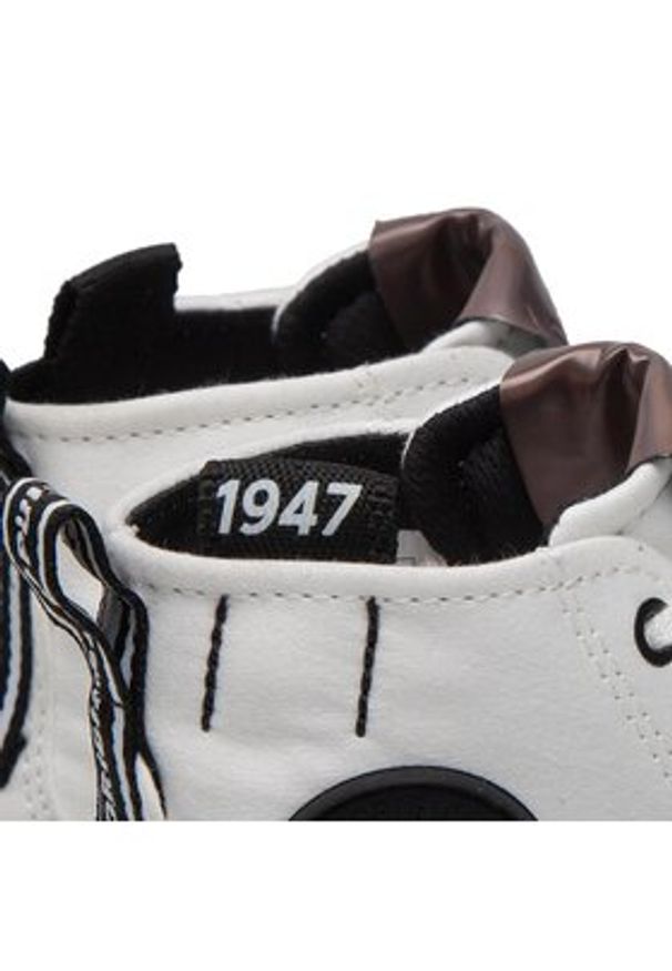 Palladium Trapery Revolt Hi Tx 97242-116-M Biały. Kolor: biały. Materiał: materiał