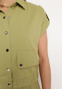 Born2be - Ciemnozielony Komplet 2-częściowy z Bluzką i Spodniami Arene. Kolor: zielony. Wzór: aplikacja #3