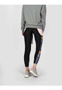 Trussardi Jeans - Trussardi Sport Legginsy | 44P00022 | Kobieta | Czarny. Kolor: czarny. Materiał: nylon, elastan. Wzór: aplikacja. Styl: sportowy #4