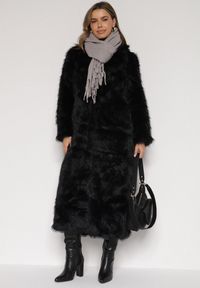 Born2be - Szary Klasyczny Szalik Zdobiony Frędzlami Vetilana. Okazja: do pracy. Kolor: szary. Materiał: jeans. Wzór: aplikacja. Styl: klasyczny #4