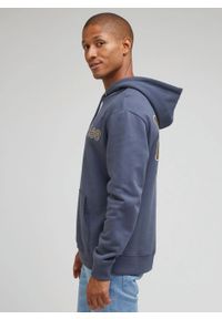 Lee - LEE CORE HOODIE MĘSKA BLUZA Z KAPTUREM NIEROZPINANA DUSTY 112342453 LM09015541. Typ kołnierza: kaptur