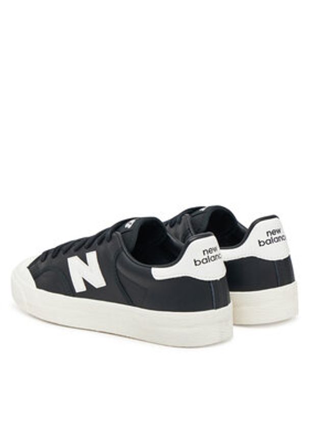New Balance Trampki BB100LBK Czarny. Kolor: czarny. Materiał: skóra