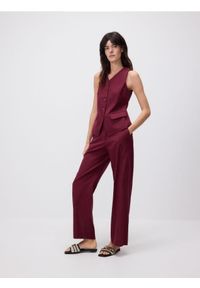 Reserved - Spodnie z lnem - burgundowy. Kolor: czerwony. Materiał: len