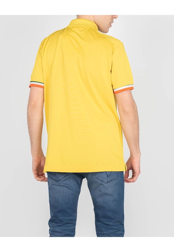 Invicta Koszulka Polo | 4452254 / U | Mężczyzna | Żółty. Okazja: na co dzień. Typ kołnierza: polo. Kolor: żółty. Materiał: poliester. Długość rękawa: krótki rękaw. Wzór: aplikacja. Styl: casual, klasyczny