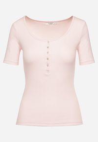 Born2be - Różowy Prążkowany T-shirt z Bawełny Ozdobiony Guzikami Tasavia. Kolor: różowy. Materiał: bawełna, prążkowany. Wzór: aplikacja. Sezon: lato. Styl: klasyczny #3
