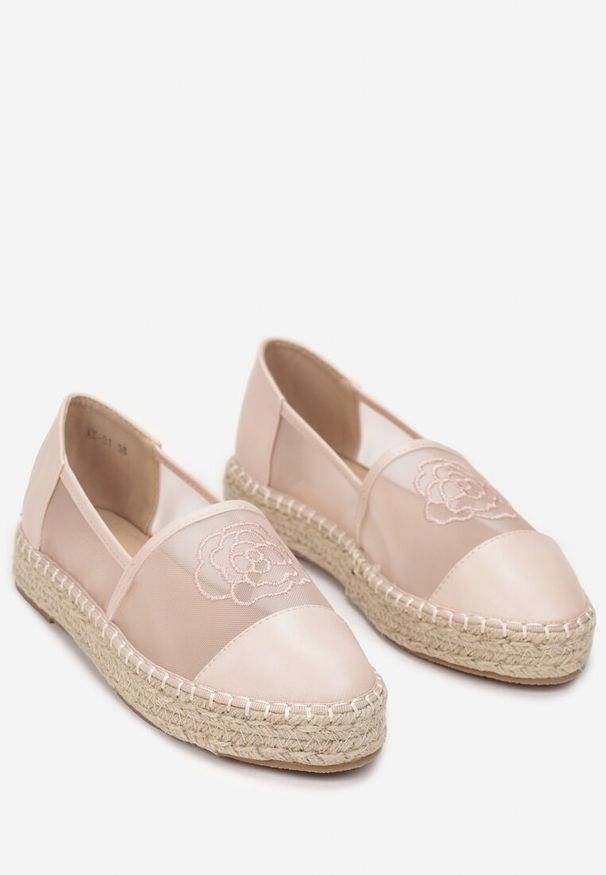 Born2be - Różowe Espadryle na Plecionej Podeszwie z Siateczkową Cholewka Evarine. Okazja: na co dzień. Kolor: różowy. Szerokość cholewki: normalna. Styl: casual