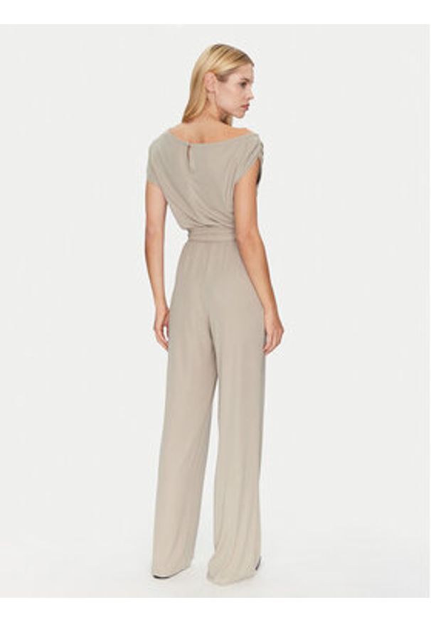 Guess Kombinezon W5GD89 KCTB0 Beżowy Regular Fit. Kolor: beżowy. Materiał: wiskoza